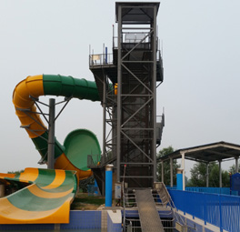 Z-type vertical elevator